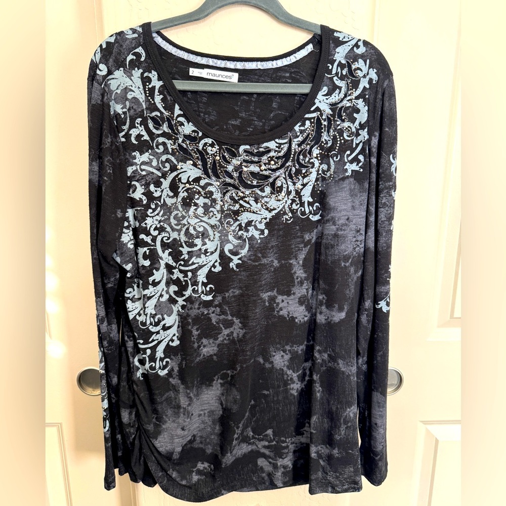 Black. Long sleeve beaded blouse.